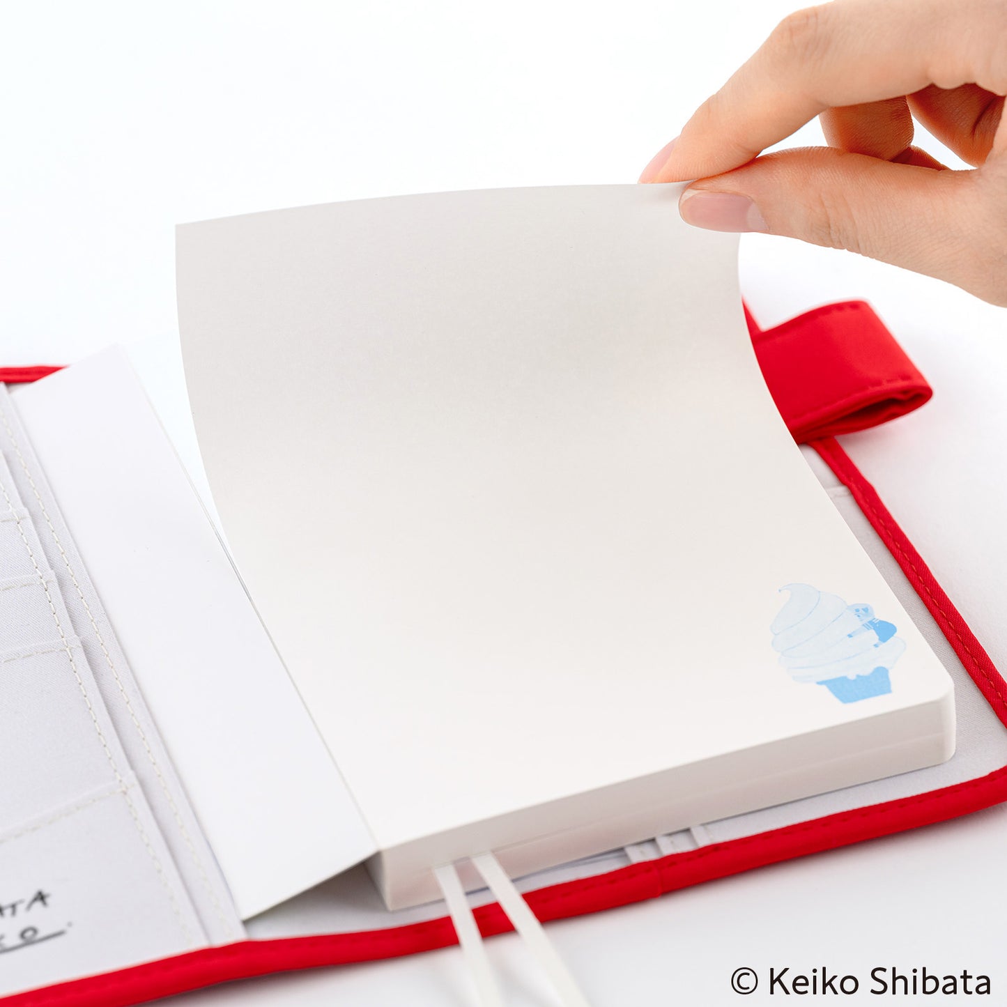 Hobonichi Notepad A6 Keiko Shibata Papers: Ueda-san’s Summer of Hugs