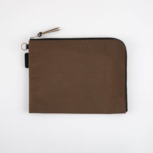 Hobonichi Tragen Flat Pouch A5 (Brown)