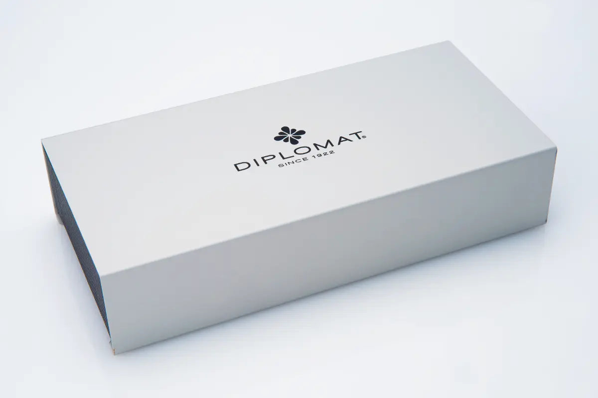 Diplomat Excellence Ballpoint Pen A plus/Wave Guilloche Lapis Black