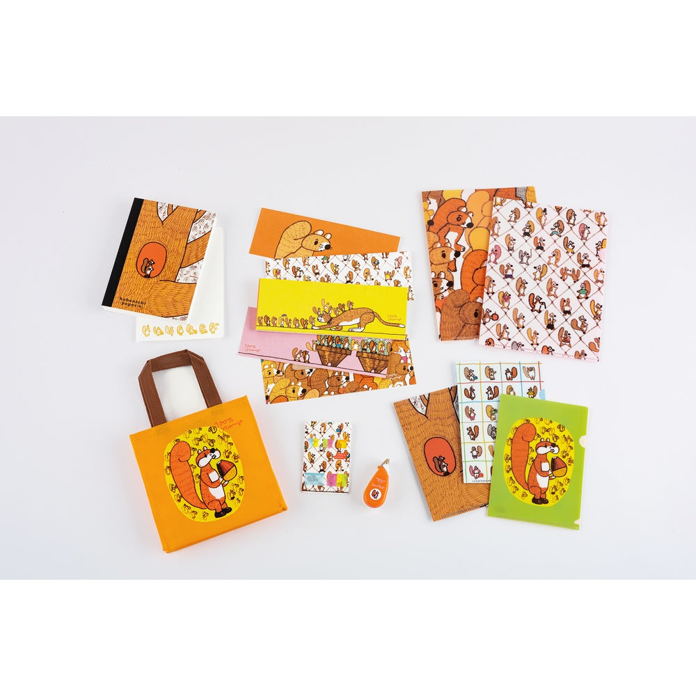 Hobonichi Planner Weeks 2026 ENG 100%ORANGE: Squirrel’s Moving Day