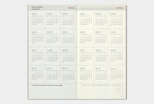 Load image into Gallery viewer, Traveler&#39;s 2024 Refill Regular Weekly +Memo
