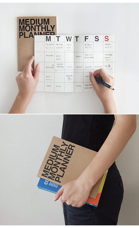 JStory Monthly Planner Medium Black/Gold