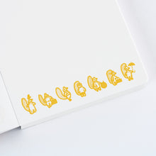 Load image into Gallery viewer, Hobonichi Accessories 100%ORANGE: Hobonichi Paper(s) - Squirrel Appears
