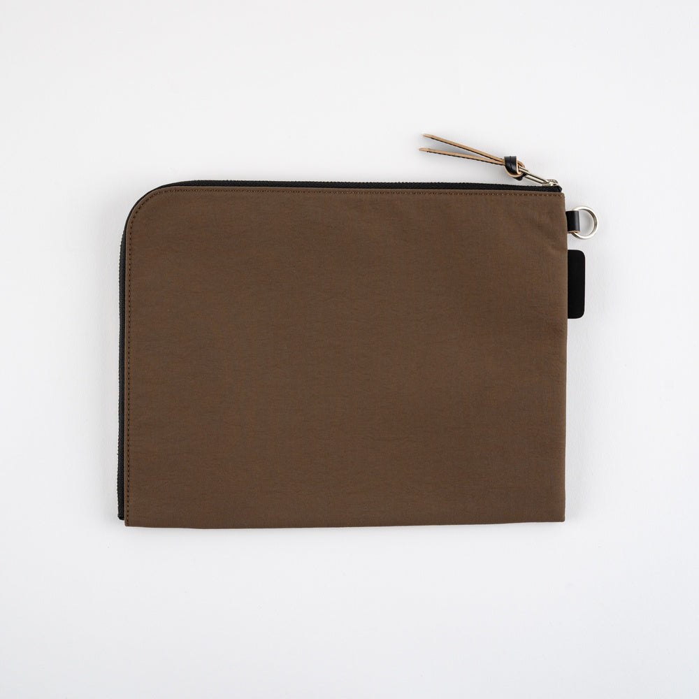 Hobonichi Tragen Flat Pouch A5 (Brown)