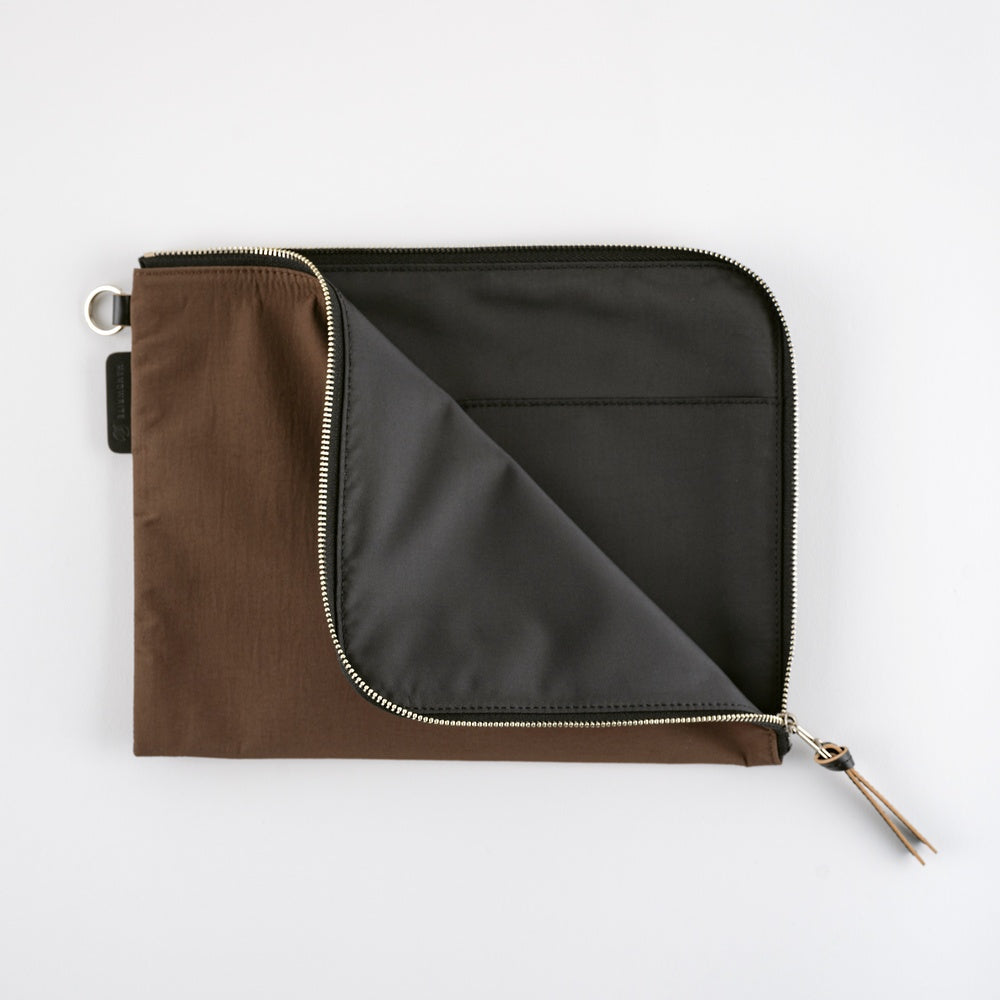 Hobonichi Tragen Flat Pouch A5 (Brown)