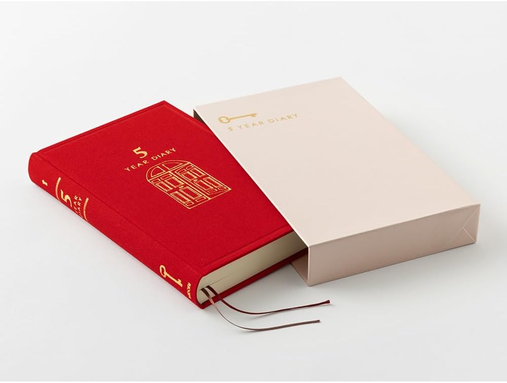 Midori Diary 5 years Gate Red