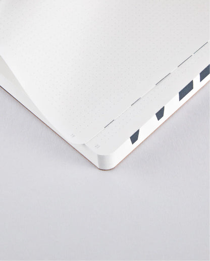Nuuna Notebook Graphic S Write Wrong