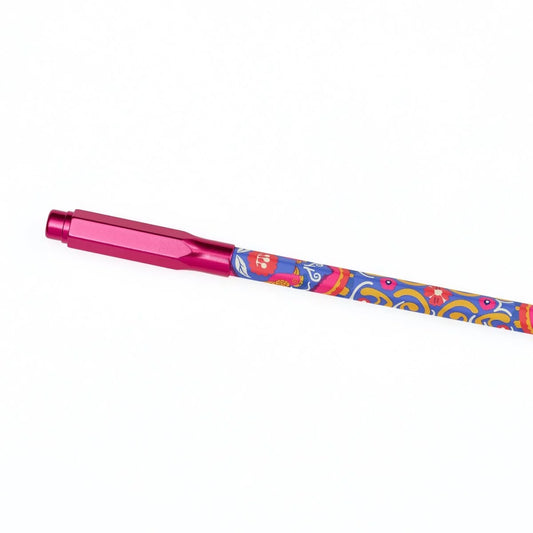 Blackwing Volumes 143 Frida Kahlo Point Guard Magenta