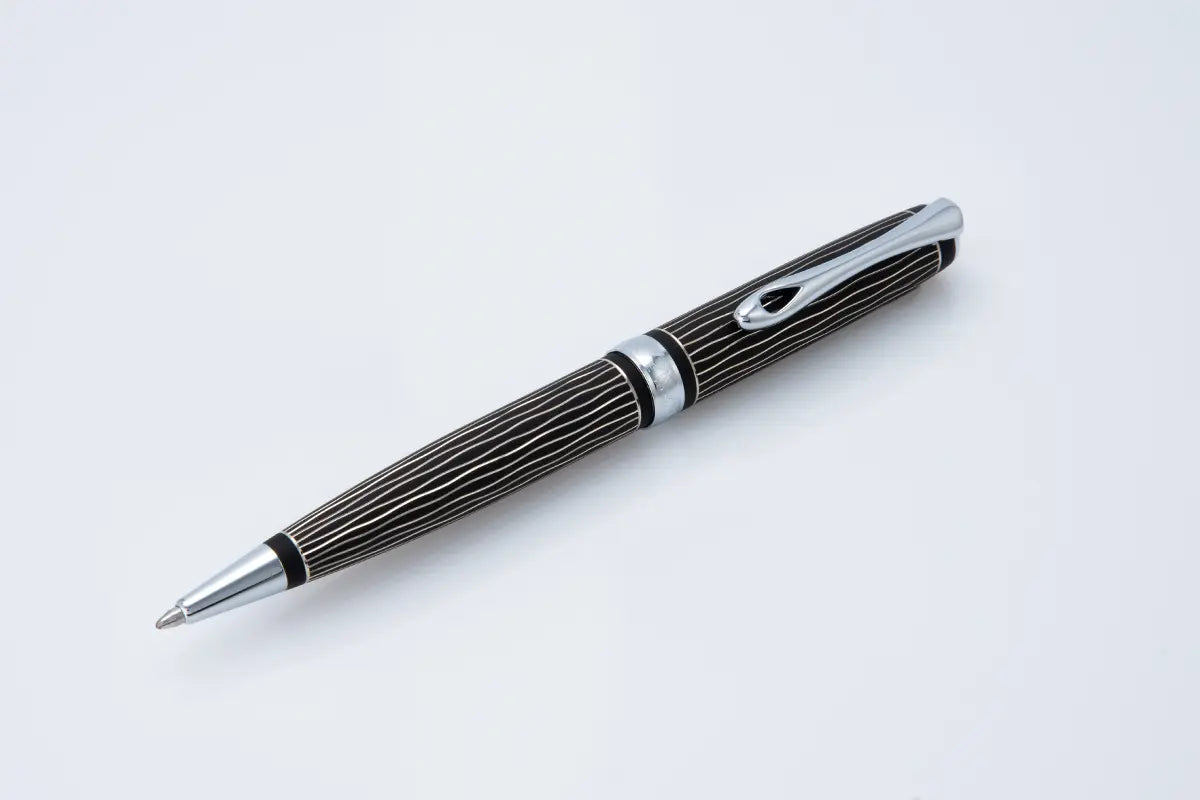 Diplomat Excellence Ballpoint Pen A plus/Wave Guilloche Lapis Black