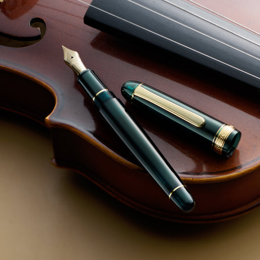 Platinum Century 3776 Fountain Pen Laurel Green GT 14K F