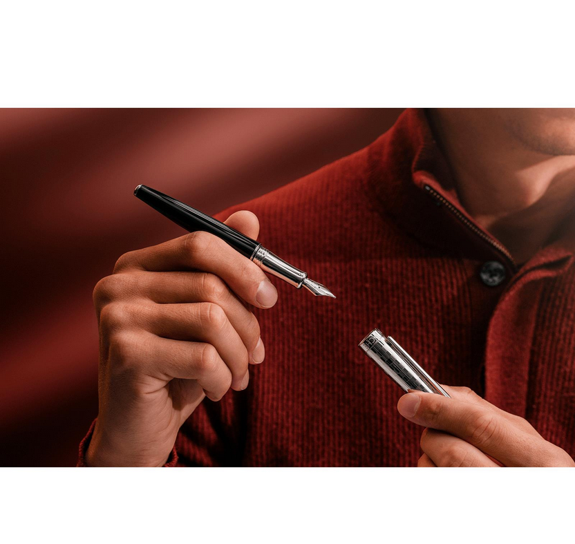 Caran D’Ache Leman Damier Fountain Pen F with Leather Holder (C)