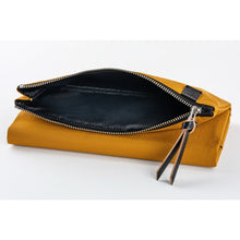 Load image into Gallery viewer, Hobonichi Weeks Cover 2026 Tragen: Mustard
