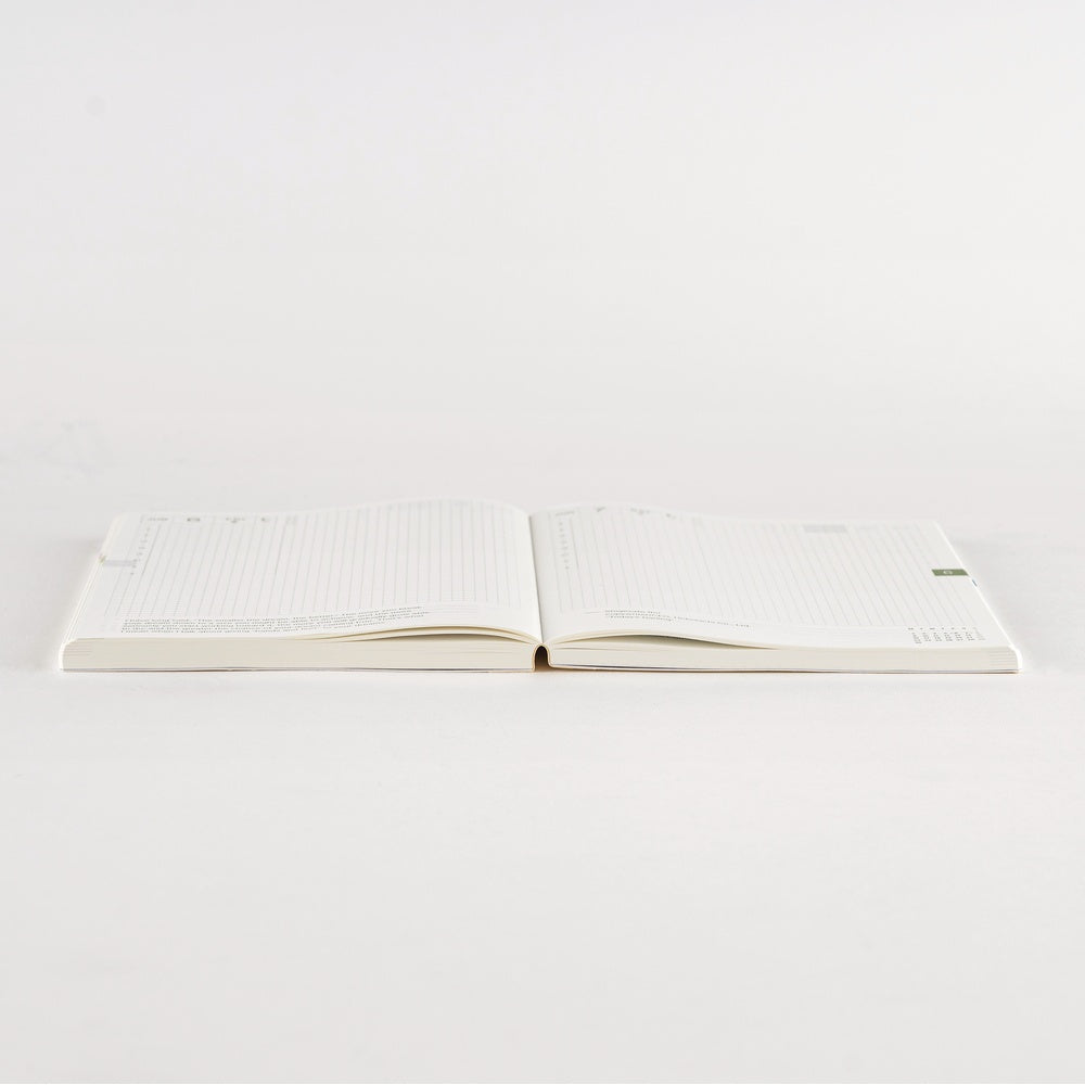 Hobonichi Techo 2026 English Cousin Book [A5 size/Daily/Jan start/Mon start]