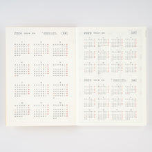 Load image into Gallery viewer, Hobonichi 2024 A5 Cousin  Book JPN/April start/Sunday start
