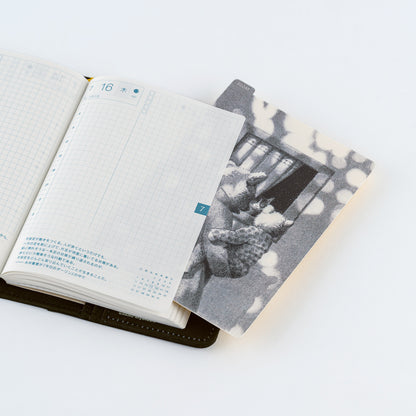 Hobonichi Akiko Miyakoshi: Pencil Board A6 (Sunny Day)