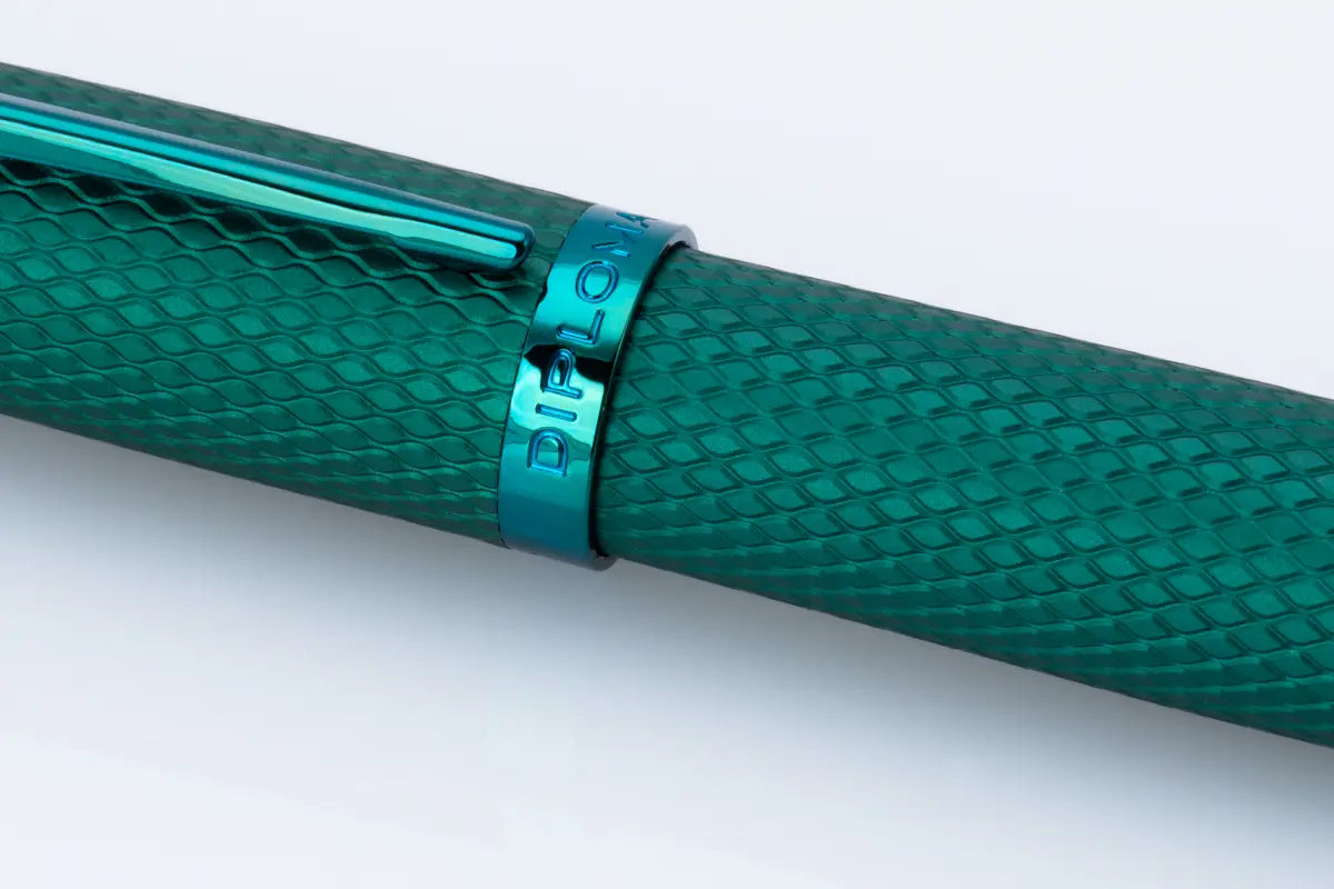 Diplomat Viper Guiloche Fountain Pen F