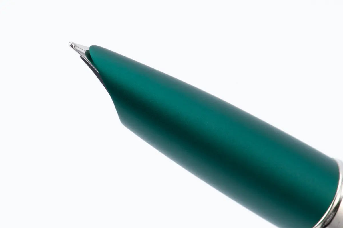 Diplomat Viper Guiloche Fountain Pen F