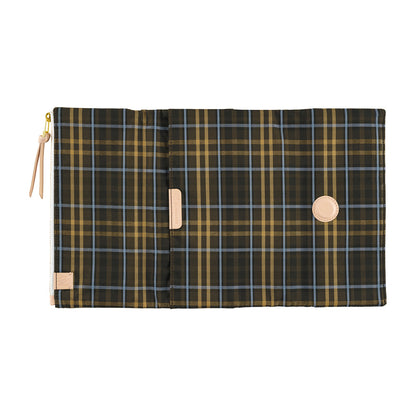 Hobonichi Cover Weeks Tragen: Bitter Plaid