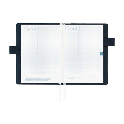 Hobonichi A5 Cover iyo okumi: A Story About Me