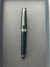 Load image into Gallery viewer, Sailor Fountain Pen Pro Gear Slim Shikiori Sansui 14K MF
