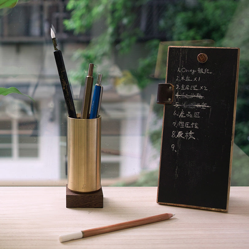 YSTUDIO Classic Reflect Pen Container Brass